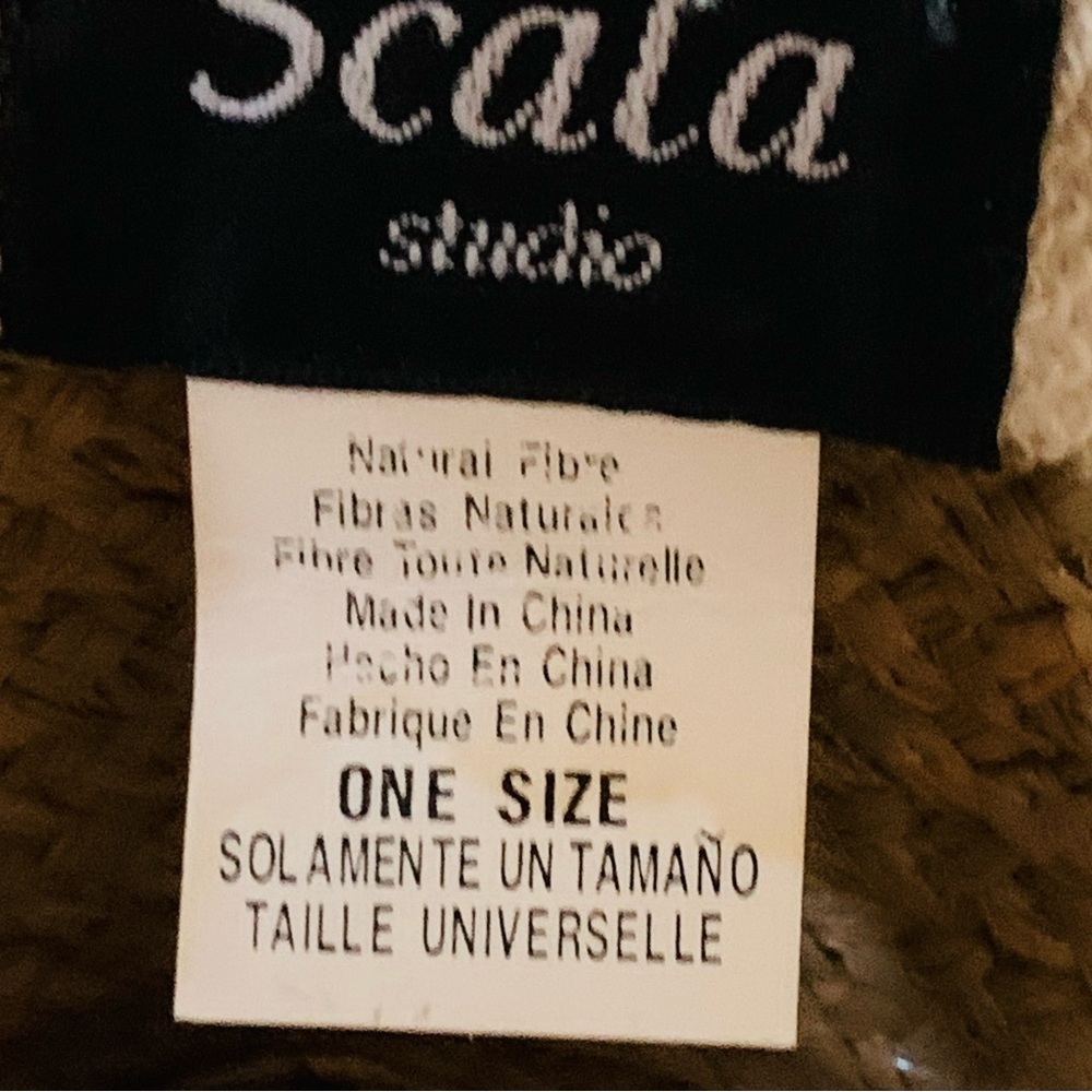 Scala hat - Picture 7 of 7